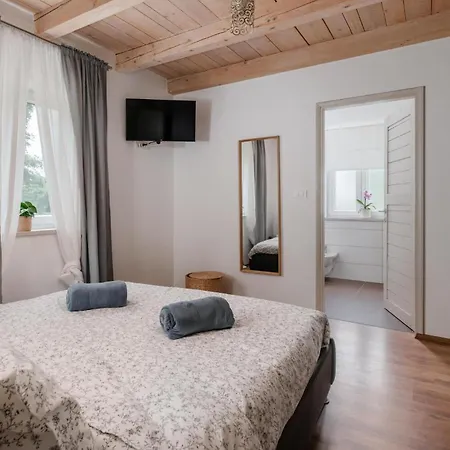 בית נופש Sofia *